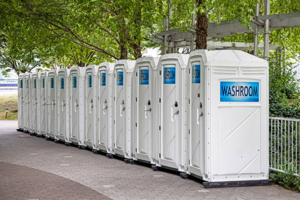 Best Portable bathroom rental  in Chandler, IN