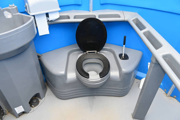 Portable Toilet Options We Offer in Chandler, IN